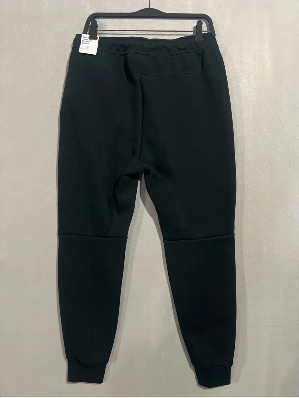 Nike Tech Fleece Joggers Pants Men’s Medium Black Sweatpants FB8002-010